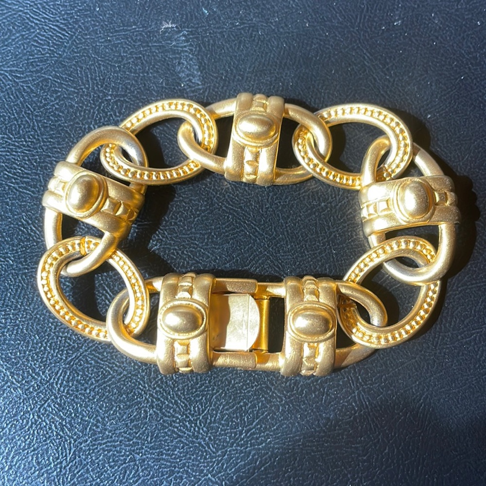 Givenchy 1990’s vintage thick gold link bracelet